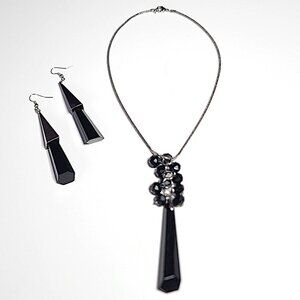 Black & silver geometric necklace & earrings set
